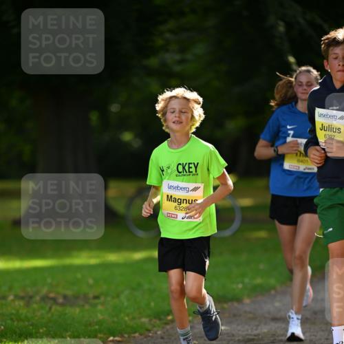 25.08.2024 - 20. Blankeneser Heldenlauf Dr. Thomas Lammeyer http://msf.ph/oto/6808115 25.08.2024 10:20:07 Laufen 2019, 6328, 6401, 6327 meine-sportfotos.de