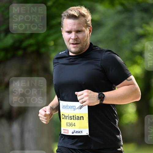 25.08.2024 - 20. Blankeneser Heldenlauf Dr. Thomas Lammeyer http://msf.ph/oto/6808149 25.08.2024 10:20:15 Laufen 6364 meine-sportfotos.de