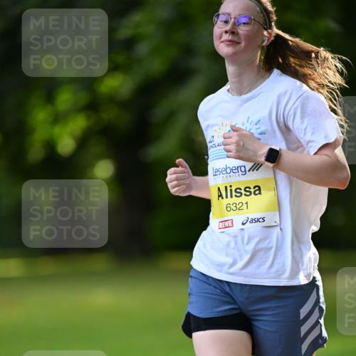 25.08.2024 - 20. Blankeneser Heldenlauf Dr. Thomas Lammeyer http://msf.ph/oto/6808159 25.08.2024 10:20:18 Laufen 10, 6321 meine-sportfotos.de