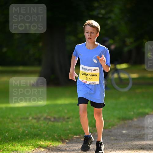 25.08.2024 - 20. Blankeneser Heldenlauf Dr. Thomas Lammeyer http://msf.ph/oto/6808163 25.08.2024 10:20:23 Laufen 6177 meine-sportfotos.de