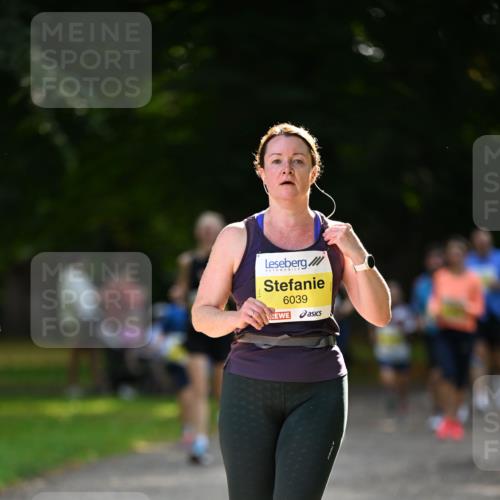 25.08.2024 - 20. Blankeneser Heldenlauf Dr. Thomas Lammeyer http://msf.ph/oto/6808207 25.08.2024 10:20:36 Laufen 6039 meine-sportfotos.de