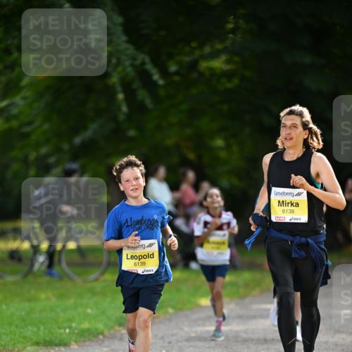 25.08.2024 - 20. Blankeneser Heldenlauf Dr. Thomas Lammeyer http://msf.ph/oto/6808235 25.08.2024 10:20:41 Laufen 6139, 6138 meine-sportfotos.de