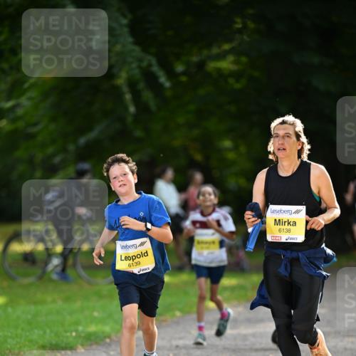 25.08.2024 - 20. Blankeneser Heldenlauf Dr. Thomas Lammeyer http://msf.ph/oto/6808237 25.08.2024 10:20:42 Laufen 6139, 6138 meine-sportfotos.de