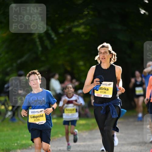 25.08.2024 - 20. Blankeneser Heldenlauf Dr. Thomas Lammeyer http://msf.ph/oto/6808238 25.08.2024 10:20:42 Laufen 6139, 6138 meine-sportfotos.de
