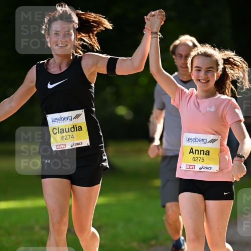 25.08.2024 - 20. Blankeneser Heldenlauf Dr. Thomas Lammeyer http://msf.ph/oto/6808296 25.08.2024 10:20:55 Laufen 6274, 6275 meine-sportfotos.de