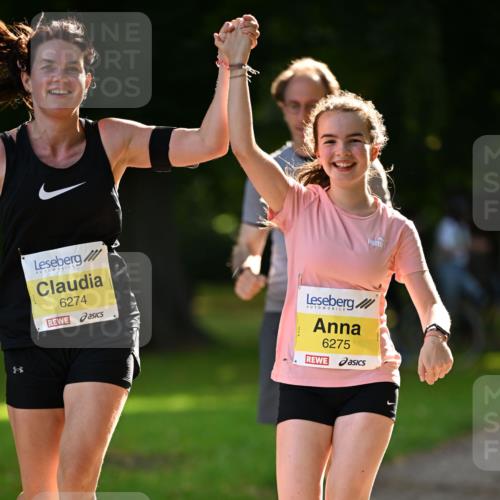 25.08.2024 - 20. Blankeneser Heldenlauf Dr. Thomas Lammeyer http://msf.ph/oto/6808299 25.08.2024 10:20:55 Laufen 6274, 6275 meine-sportfotos.de