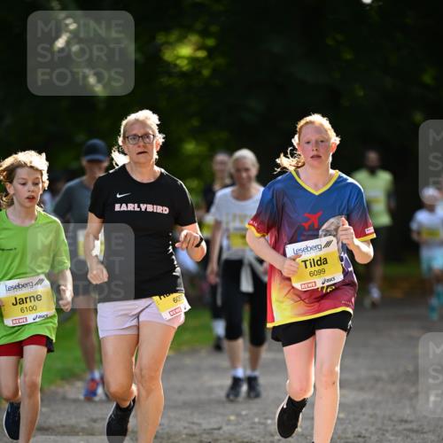 25.08.2024 - 20. Blankeneser Heldenlauf Dr. Thomas Lammeyer http://msf.ph/oto/6808312 25.08.2024 10:20:59 Laufen 6100, 6098, 6099 meine-sportfotos.de