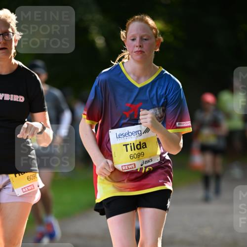 25.08.2024 - 20. Blankeneser Heldenlauf Dr. Thomas Lammeyer http://msf.ph/oto/6808325 25.08.2024 10:21:01 Laufen 6098, 6099 meine-sportfotos.de