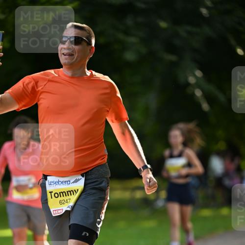 25.08.2024 - 20. Blankeneser Heldenlauf Dr. Thomas Lammeyer http://msf.ph/oto/6808388 25.08.2024 10:21:16 Laufen 6247 meine-sportfotos.de