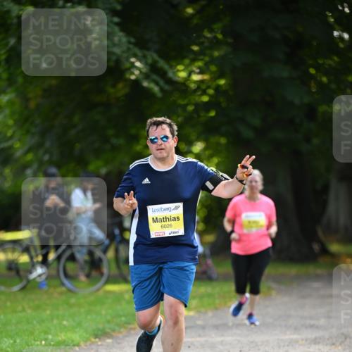25.08.2024 - 20. Blankeneser Heldenlauf Dr. Thomas Lammeyer http://msf.ph/oto/6808417 25.08.2024 10:21:25 Laufen 6026 meine-sportfotos.de