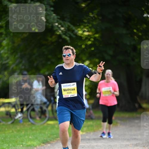 25.08.2024 - 20. Blankeneser Heldenlauf Dr. Thomas Lammeyer http://msf.ph/oto/6808418 25.08.2024 10:21:26 Laufen 6026 meine-sportfotos.de