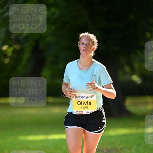25.08.2024 - 20. Blankeneser Heldenlauf Dr. Thomas Lammeyer http://msf.ph/oto/6808461 25.08.2024 10:21:36 Laufen 6156 meine-sportfotos.de