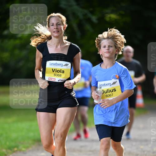 25.08.2024 - 20. Blankeneser Heldenlauf Dr. Thomas Lammeyer http://msf.ph/oto/6808509 25.08.2024 10:21:46 Laufen 6068, 6067 meine-sportfotos.de