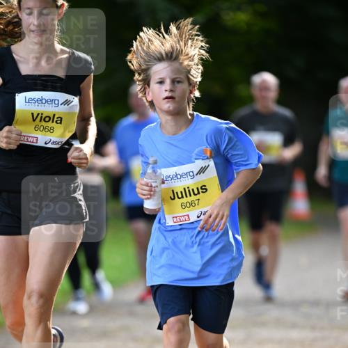 25.08.2024 - 20. Blankeneser Heldenlauf Dr. Thomas Lammeyer http://msf.ph/oto/6808512 25.08.2024 10:21:47 Laufen 6068, 6067 meine-sportfotos.de