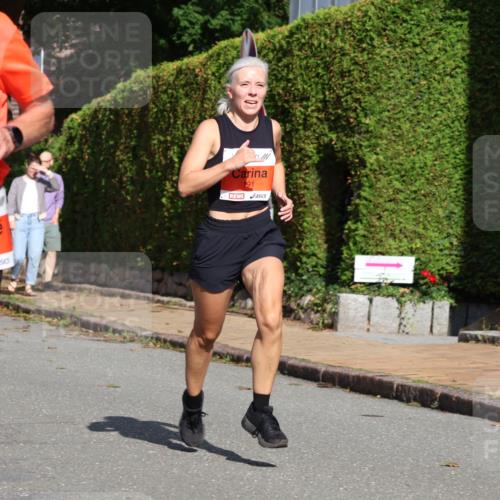 25.08.2024 - 20. Blankeneser Heldenlauf Strokosch-Dieckow http://msf.ph/oto/6815599 25.08.2024 09:42:36 Ziel 142, 191, 222 meine-sportfotos.de