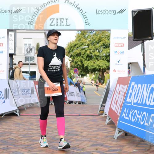 25.08.2024 - 20. Blankeneser Heldenlauf Strokosch-Dieckow http://msf.ph/oto/6816115 25.08.2024 10:01:15 Ziel 109, 172 meine-sportfotos.de