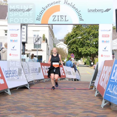 25.08.2024 - 20. Blankeneser Heldenlauf Strokosch-Dieckow http://msf.ph/oto/6816163 25.08.2024 10:01:29 Ziel 192 meine-sportfotos.de