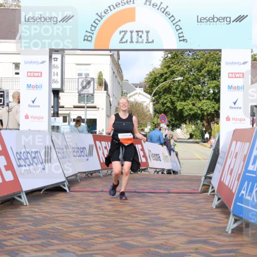 25.08.2024 - 20. Blankeneser Heldenlauf Strokosch-Dieckow http://msf.ph/oto/6816180 25.08.2024 10:01:30 Ziel 192 meine-sportfotos.de