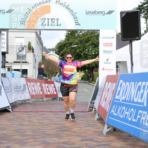 25.08.2024 - 20. Blankeneser Heldenlauf Strokosch-Dieckow http://msf.ph/oto/6816311 25.08.2024 10:01:43 Ziel 290 meine-sportfotos.de