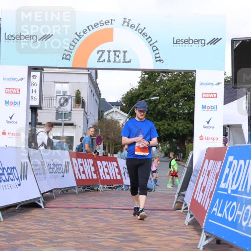 25.08.2024 - 20. Blankeneser Heldenlauf Strokosch-Dieckow http://msf.ph/oto/6816374 25.08.2024 10:04:20 Ziel 168 meine-sportfotos.de