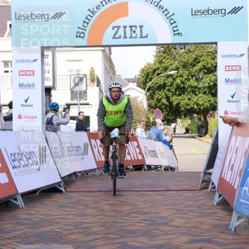 25.08.2024 - 20. Blankeneser Heldenlauf Strokosch-Dieckow http://msf.ph/oto/6816420 25.08.2024 10:08:58 Ziel  meine-sportfotos.de