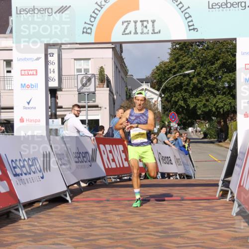 25.08.2024 - 20. Blankeneser Heldenlauf Strokosch-Dieckow http://msf.ph/oto/6816592 25.08.2024 10:10:59 Ziel 6361 meine-sportfotos.de