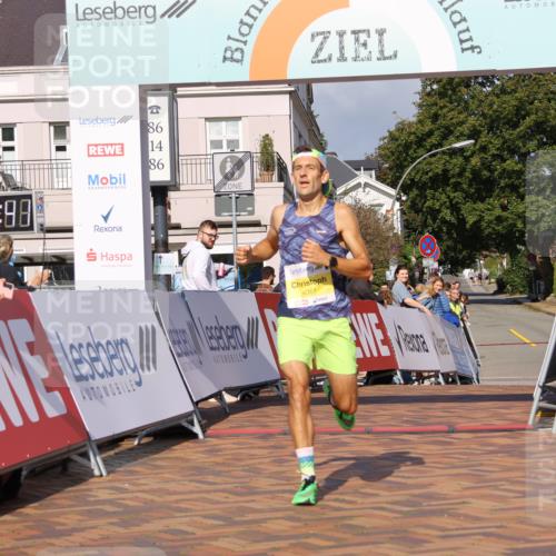 25.08.2024 - 20. Blankeneser Heldenlauf Strokosch-Dieckow http://msf.ph/oto/6816613 25.08.2024 10:10:59 Ziel 6361 meine-sportfotos.de