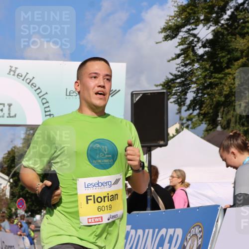 25.08.2024 - 20. Blankeneser Heldenlauf Strokosch-Dieckow http://msf.ph/oto/6817018 25.08.2024 10:13:41 Ziel 6019 meine-sportfotos.de