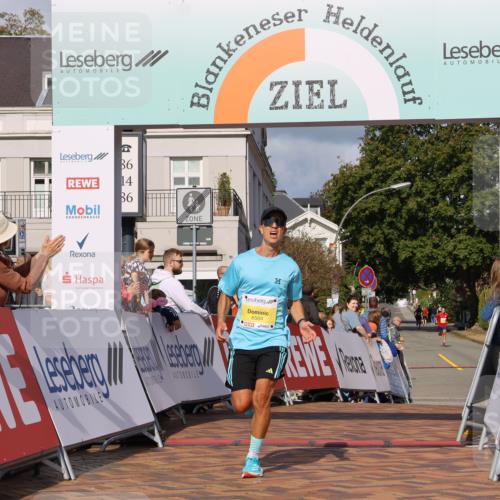 25.08.2024 - 20. Blankeneser Heldenlauf Strokosch-Dieckow http://msf.ph/oto/6817049 25.08.2024 10:14:19 Ziel 6504 meine-sportfotos.de