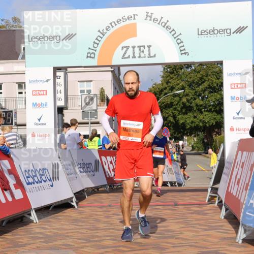 25.08.2024 - 20. Blankeneser Heldenlauf Strokosch-Dieckow http://msf.ph/oto/6817091 25.08.2024 09:41:04 Ziel 137, 204, 244 meine-sportfotos.de