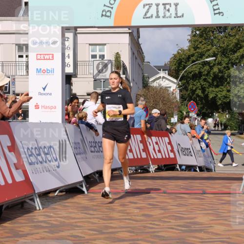 25.08.2024 - 20. Blankeneser Heldenlauf Strokosch-Dieckow http://msf.ph/oto/6817188 25.08.2024 10:14:42 Ziel 6285, 6439 meine-sportfotos.de