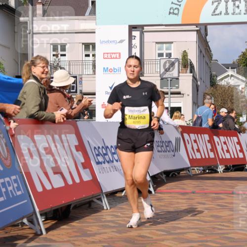 25.08.2024 - 20. Blankeneser Heldenlauf Strokosch-Dieckow http://msf.ph/oto/6817217 25.08.2024 10:14:43 Ziel 6285, 6439 meine-sportfotos.de