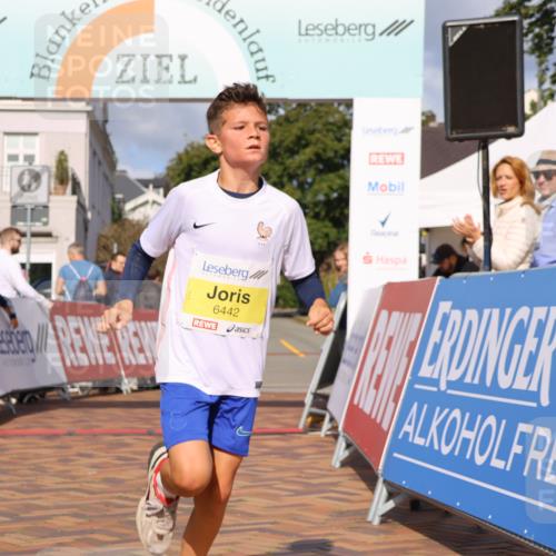 25.08.2024 - 20. Blankeneser Heldenlauf Strokosch-Dieckow http://msf.ph/oto/6817629 25.08.2024 10:16:02 Ziel 6442 meine-sportfotos.de