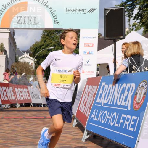 25.08.2024 - 20. Blankeneser Heldenlauf Strokosch-Dieckow http://msf.ph/oto/6818062 25.08.2024 10:18:00 Ziel 6527 meine-sportfotos.de