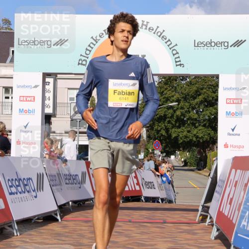 25.08.2024 - 20. Blankeneser Heldenlauf Strokosch-Dieckow http://msf.ph/oto/6818647 25.08.2024 10:19:03 Ziel 6141 meine-sportfotos.de