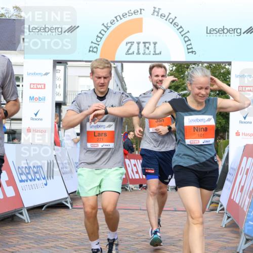 25.08.2024 - 20. Blankeneser Heldenlauf Strokosch-Dieckow http://msf.ph/oto/6819076 25.08.2024 09:45:51 Ziel 101, 171, 243, 266, 271, 273 meine-sportfotos.de