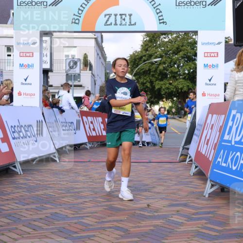 25.08.2024 - 20. Blankeneser Heldenlauf Strokosch-Dieckow http://msf.ph/oto/6819295 25.08.2024 10:21:04 Ziel 6348, 6359, 6462, 6520 meine-sportfotos.de
