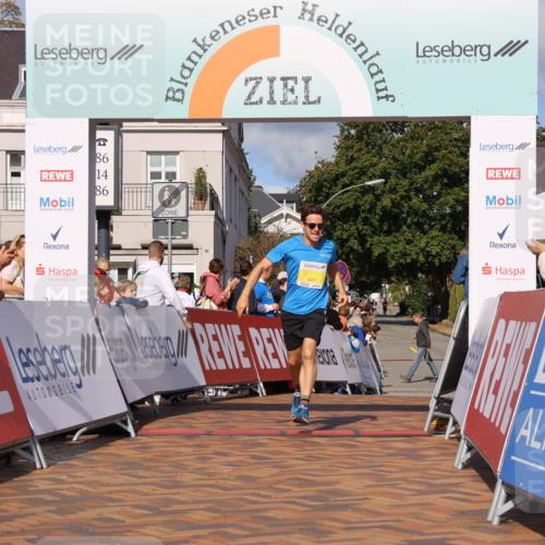 25.08.2024 - 20. Blankeneser Heldenlauf Strokosch-Dieckow http://msf.ph/oto/6819557 25.08.2024 10:21:27 Ziel 6521 meine-sportfotos.de
