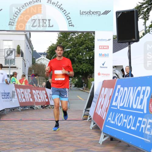 25.08.2024 - 20. Blankeneser Heldenlauf Strokosch-Dieckow http://msf.ph/oto/6820140 25.08.2024 09:46:52 Ziel 157 meine-sportfotos.de