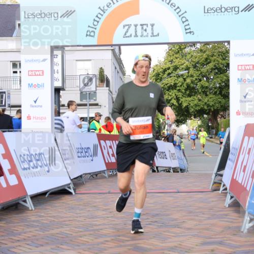 25.08.2024 - 20. Blankeneser Heldenlauf Strokosch-Dieckow http://msf.ph/oto/6820379 25.08.2024 09:47:14 Ziel 251 meine-sportfotos.de