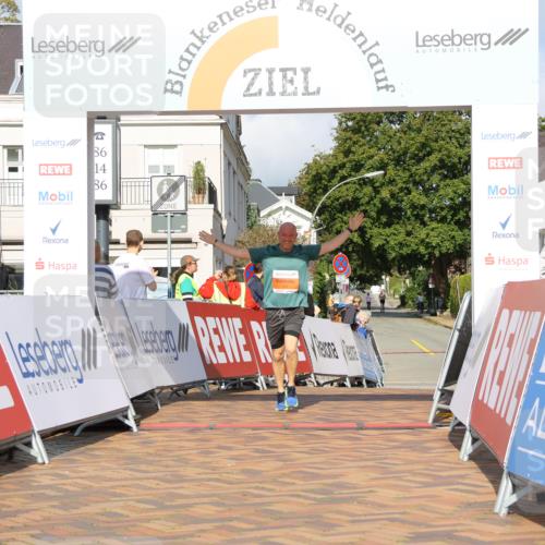25.08.2024 - 20. Blankeneser Heldenlauf Strokosch-Dieckow http://msf.ph/oto/6821001 25.08.2024 09:47:38 Ziel 141 meine-sportfotos.de