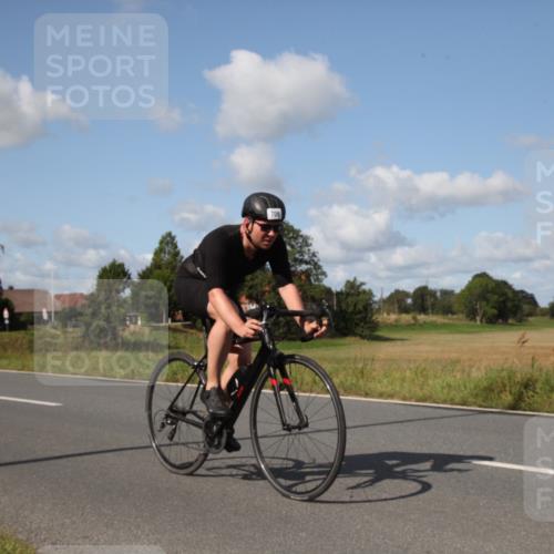 25.08.2024 - Elbe Triathlon Hamburg Fuchs,  Jonas http://msf.ph/oto/6821252 25.08.2024 10:49:04 Radfahren 729, 706, 651, 577, 692 meine-sportfotos.de