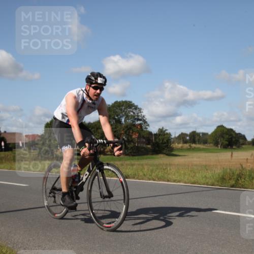 25.08.2024 - Elbe Triathlon Hamburg Fuchs,  Jonas http://msf.ph/oto/6821326 25.08.2024 10:47:49 Radfahren 763, 743, 761 meine-sportfotos.de
