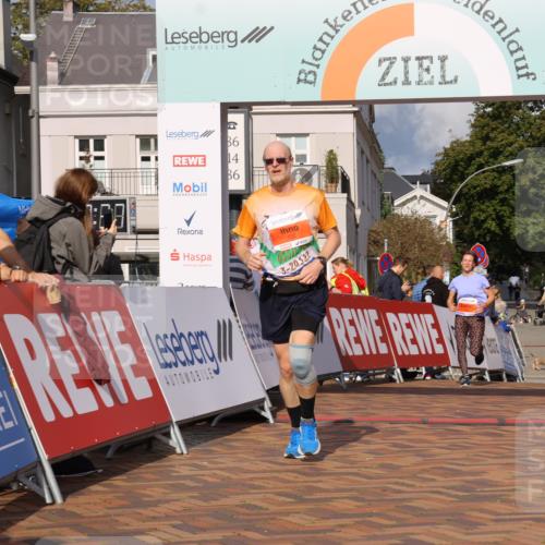 25.08.2024 - 20. Blankeneser Heldenlauf Strokosch-Dieckow http://msf.ph/oto/6821509 25.08.2024 09:48:10 Ziel 132, 199 meine-sportfotos.de