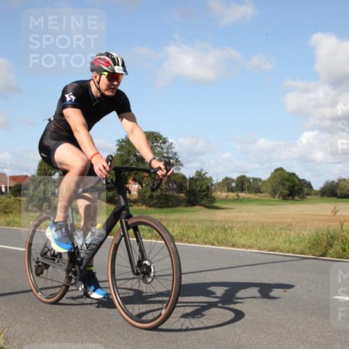 25.08.2024 - Elbe Triathlon Hamburg Fuchs,  Jonas http://msf.ph/oto/6821599 25.08.2024 10:43:58 Radfahren 1467, 589, 630, 1845 meine-sportfotos.de