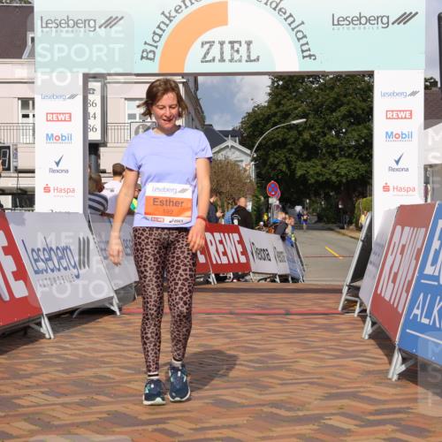 25.08.2024 - 20. Blankeneser Heldenlauf Strokosch-Dieckow http://msf.ph/oto/6821685 25.08.2024 09:48:15 Ziel 132, 199 meine-sportfotos.de