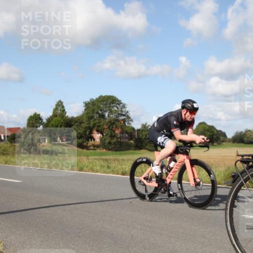 25.08.2024 - Elbe Triathlon Hamburg Fuchs,  Jonas http://msf.ph/oto/6821740 25.08.2024 10:42:25 Radfahren 768, 1458, 1441, 1414, 1403, 1444 meine-sportfotos.de