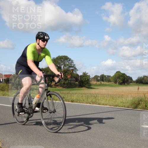 25.08.2024 - Elbe Triathlon Hamburg Fuchs,  Jonas http://msf.ph/oto/6821757 25.08.2024 10:42:05 Radfahren 604, 490 meine-sportfotos.de