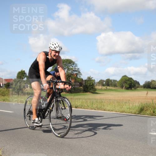 25.08.2024 - Elbe Triathlon Hamburg Fuchs,  Jonas http://msf.ph/oto/6822009 25.08.2024 10:39:02 Radfahren 460, 601, 1435, 798, 795, 450, 633, 674, 512 meine-sportfotos.de