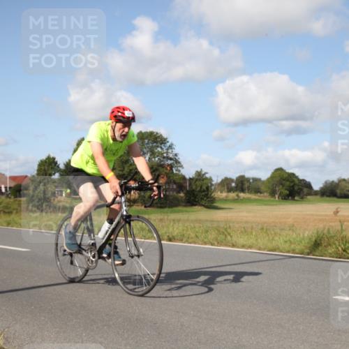 25.08.2024 - Elbe Triathlon Hamburg Fuchs,  Jonas http://msf.ph/oto/6822058 25.08.2024 10:38:47 Radfahren 796, 455, 656, 588, 634, 654, 766, 605 meine-sportfotos.de